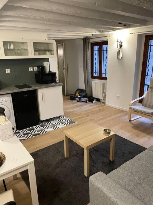 Appartement Confortable - Opera - Place De La Madeleine - Saint Martin - 4 Pers Paris Ngoại thất bức ảnh